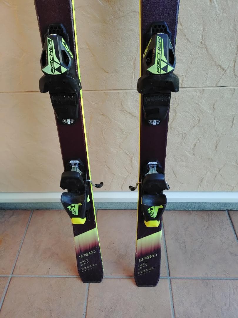 【くーぽん】FISCHER RC4 SPEED Jr 140