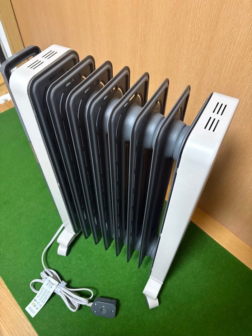 デロンギ RHJ21F0812-GYオイルヒーター