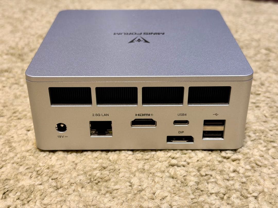 美品 Minisforum UM750L Slim ミニPC