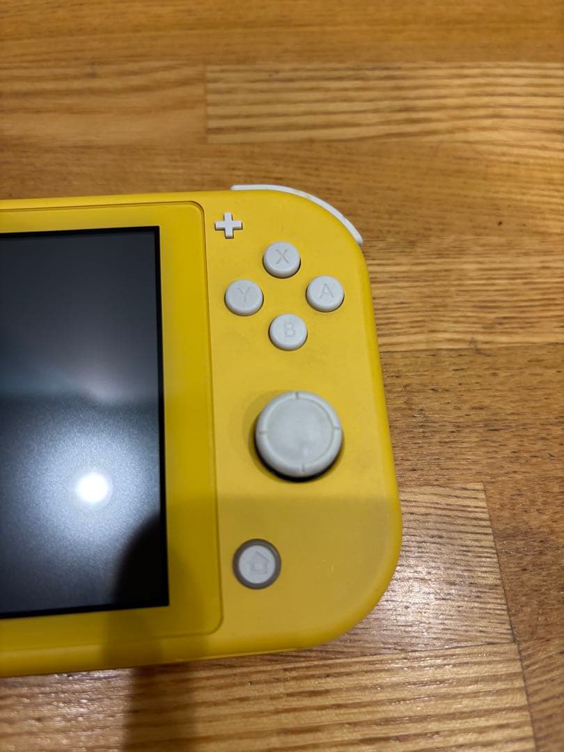 Nintendo Switch Lite イエロー 本体POOR