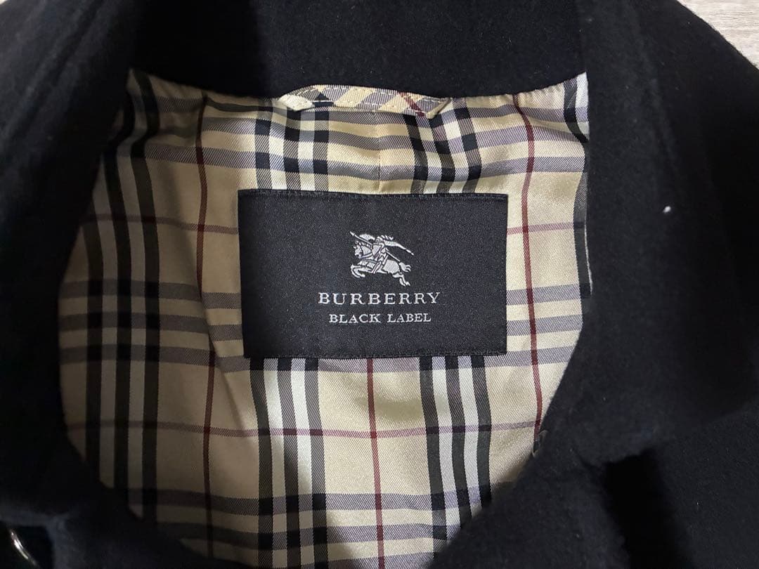 BURBERRY BLACK LABEL 黒 ダブルブレストピーコート