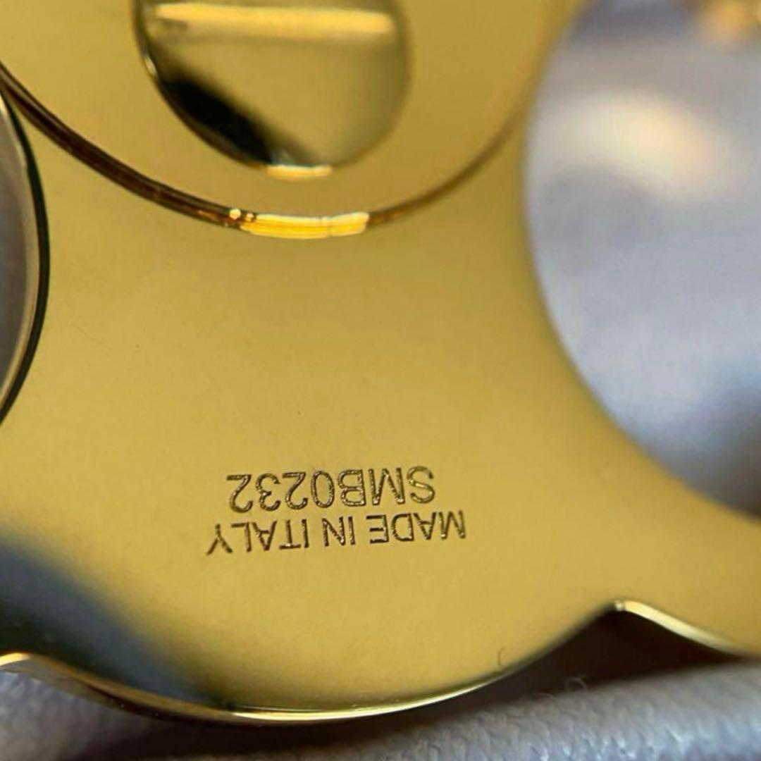 【ちー】CELINE ヘアクリップ 2個セット　4 日〜14日まで発送不可