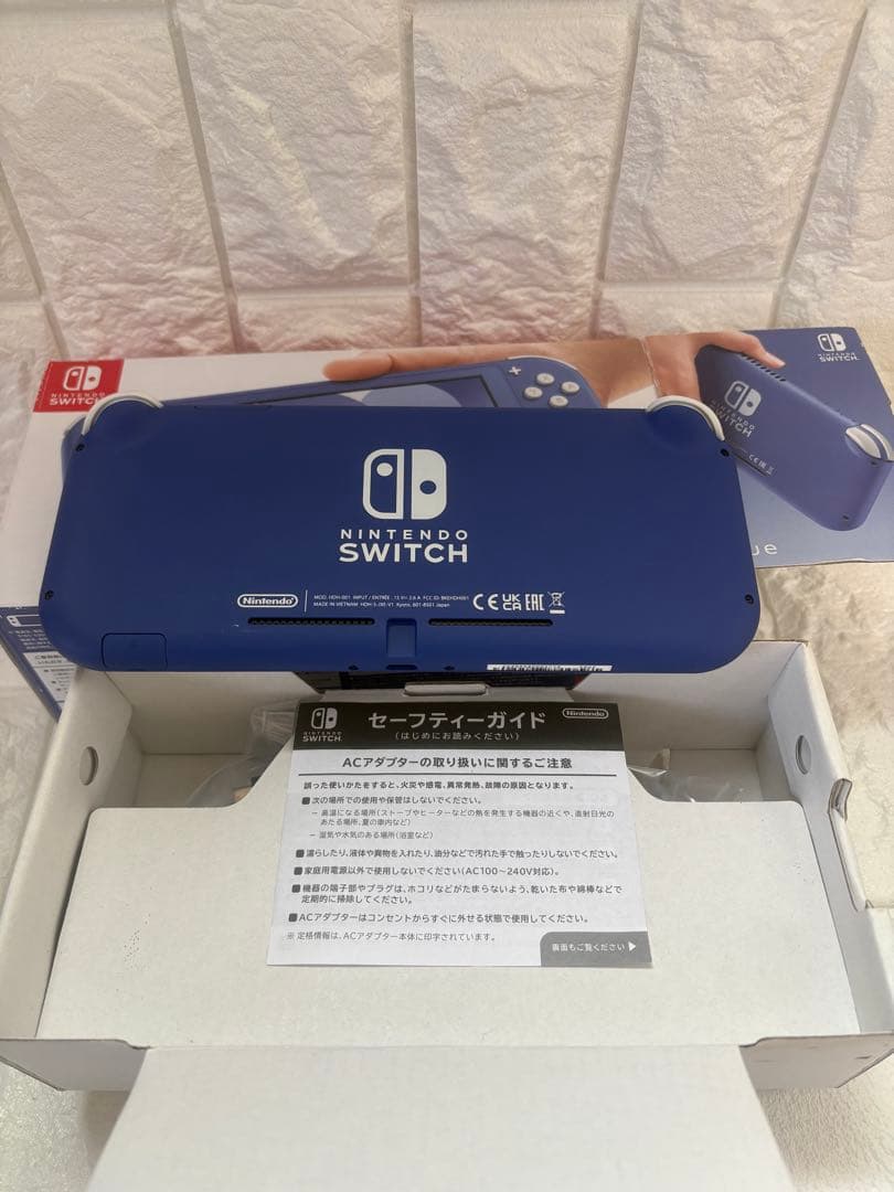 Nintendo Switch Lite ブルー　　1