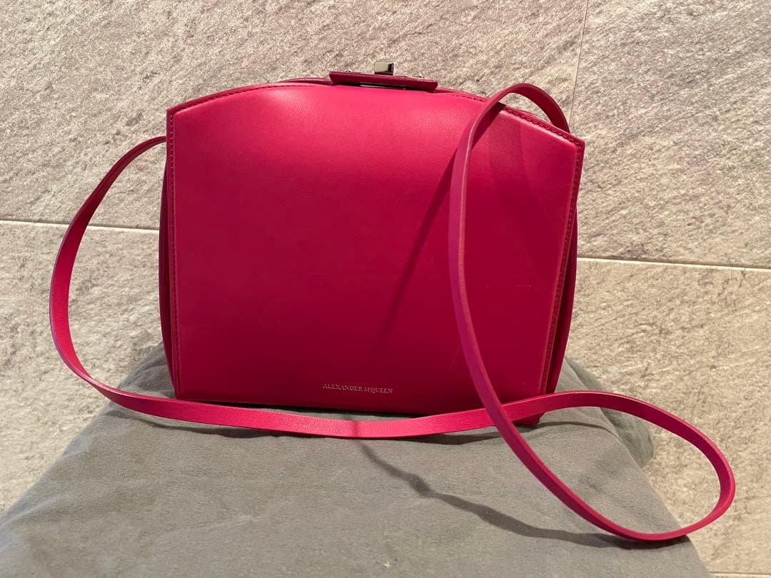 【ココ】　アレキサンダーマックイーン　ボックス　バッグ