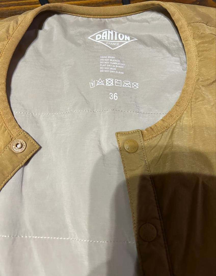 音 DANTON ダントン　ナイロンベスト　インナーベスト36