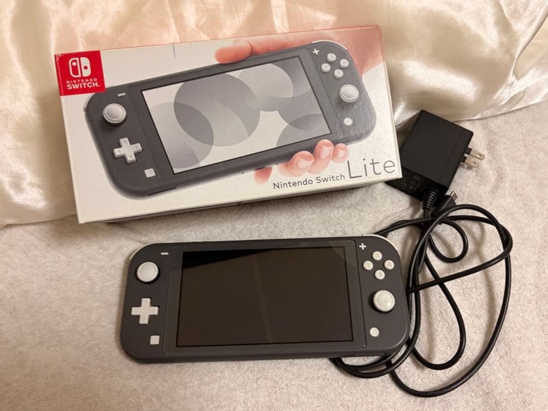 ニンテンドーSwitch lite 本体　グレー　スイッチライト　箱付き