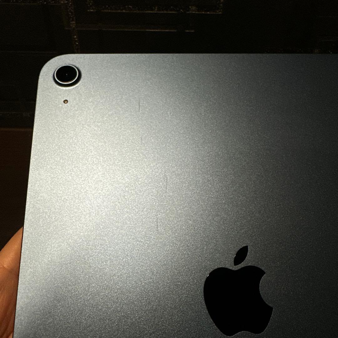 iPad (第10世代)Wi-Fiモデル　64GB ブルー