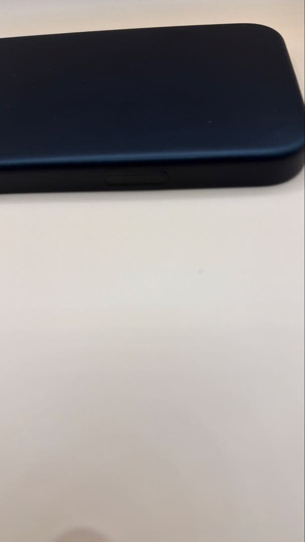 iPhoneアクセサリー NOMAD Traditional Leather Case Pro Max