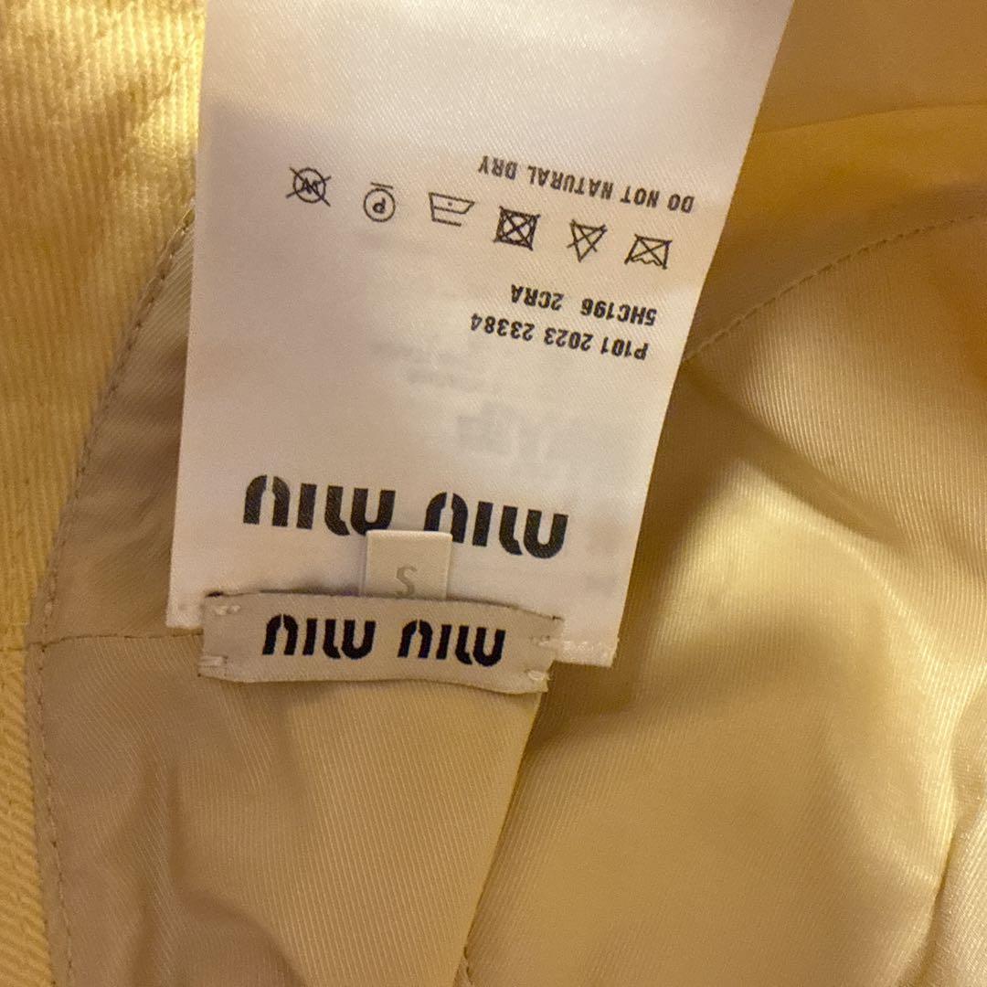 miu miu イエローバケットハット S 新品　袋つき