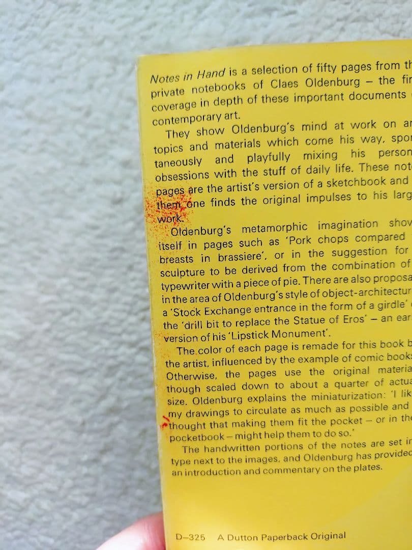 クレスオルデンバーグ Claes Oldenburg Notes in Hand