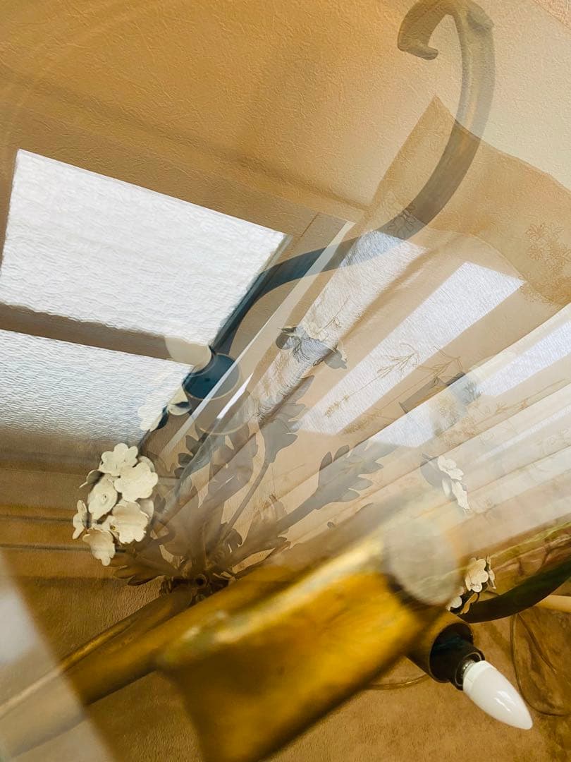 アンティークショップ購入　ライト付サイドガラステーブル