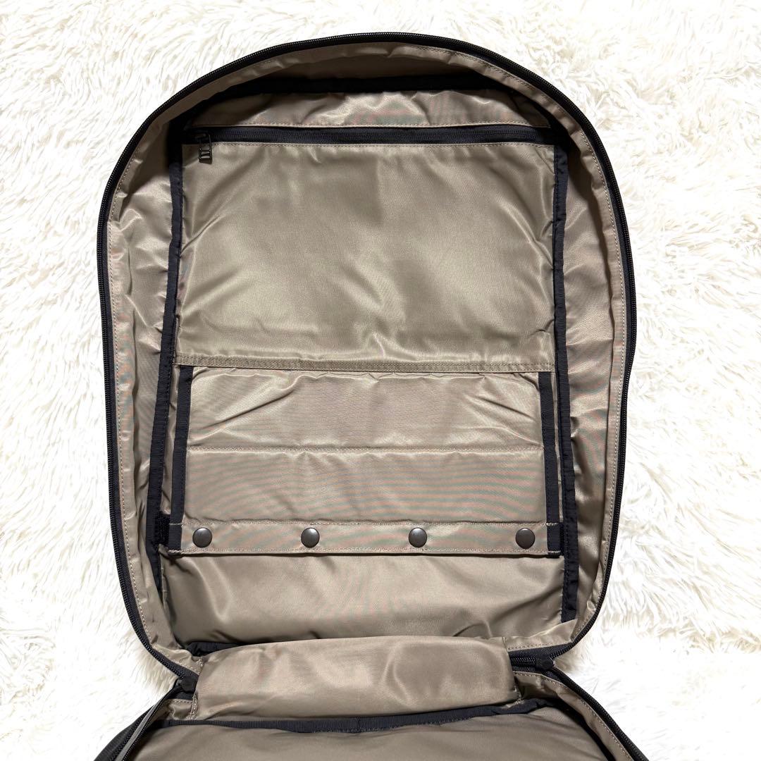 極美品 カワニシカバン seoWe セオウィー ビジネス リュック バックパック