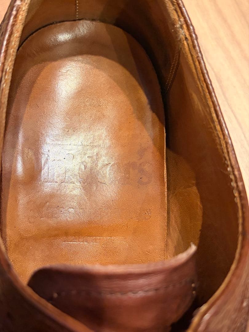 Tricker's トリッカーズ ウイングチップ