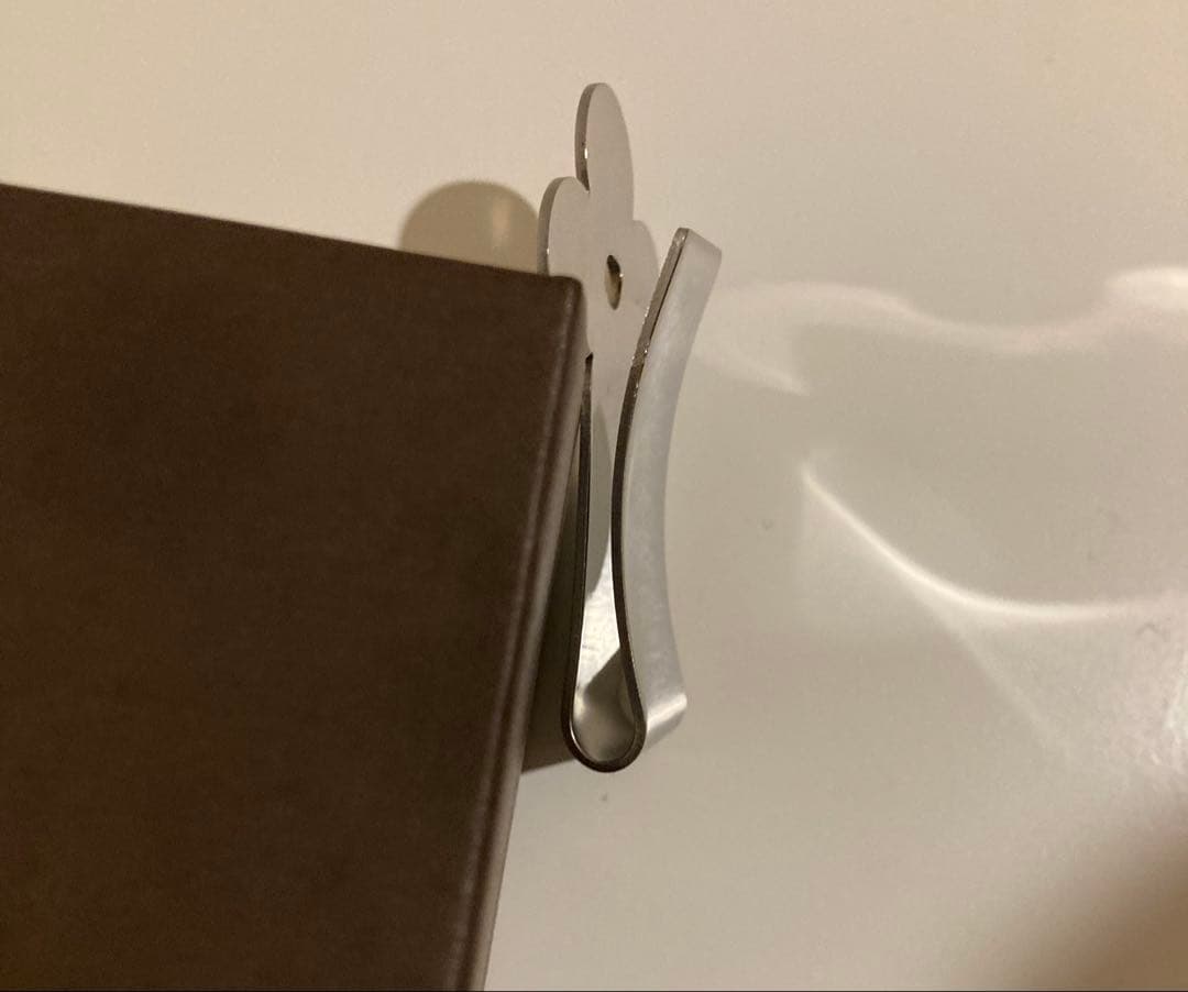 Louis Vuitton マネークリップ 四つ葉デザイン