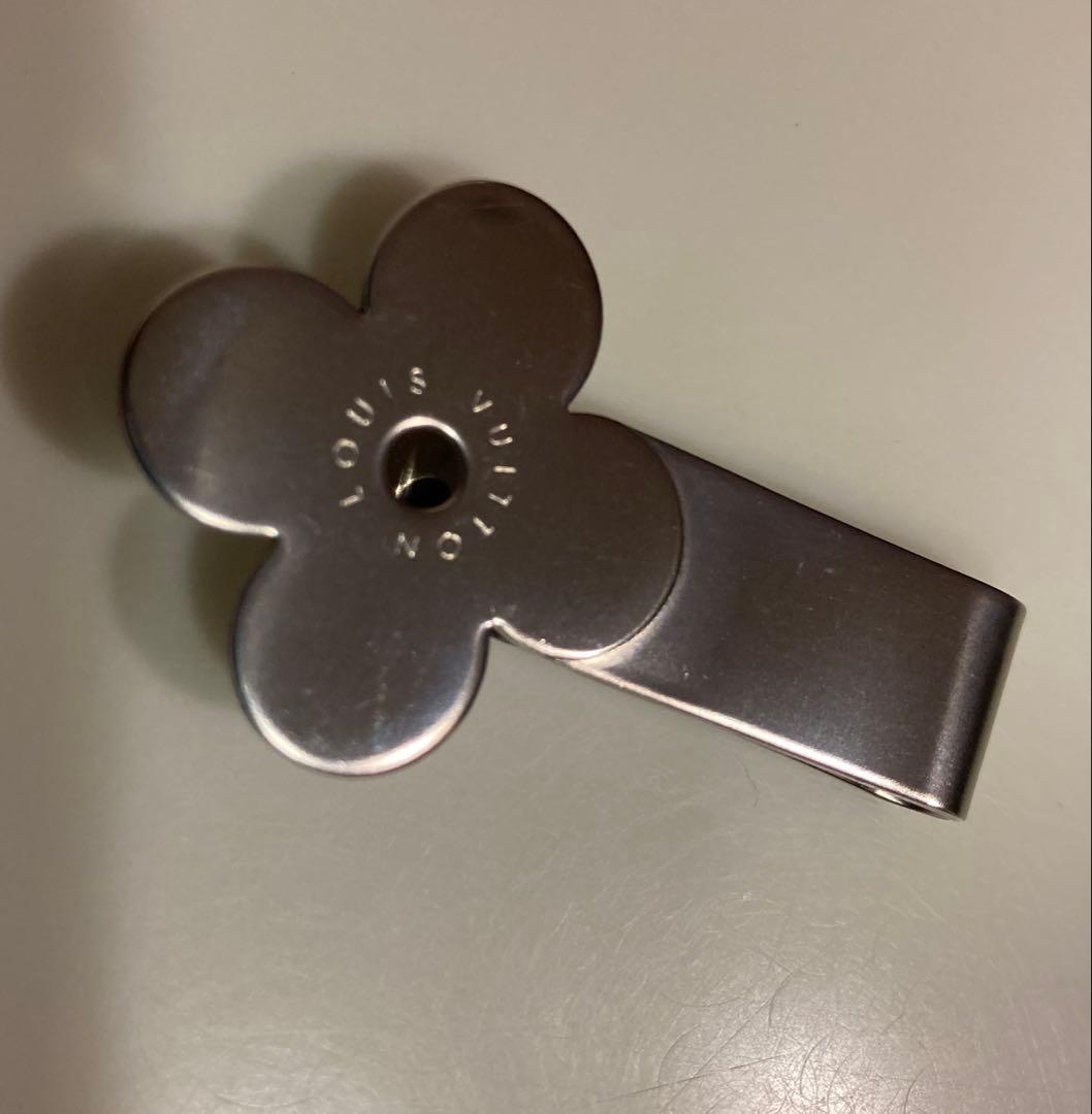 Louis Vuitton マネークリップ 四つ葉デザイン