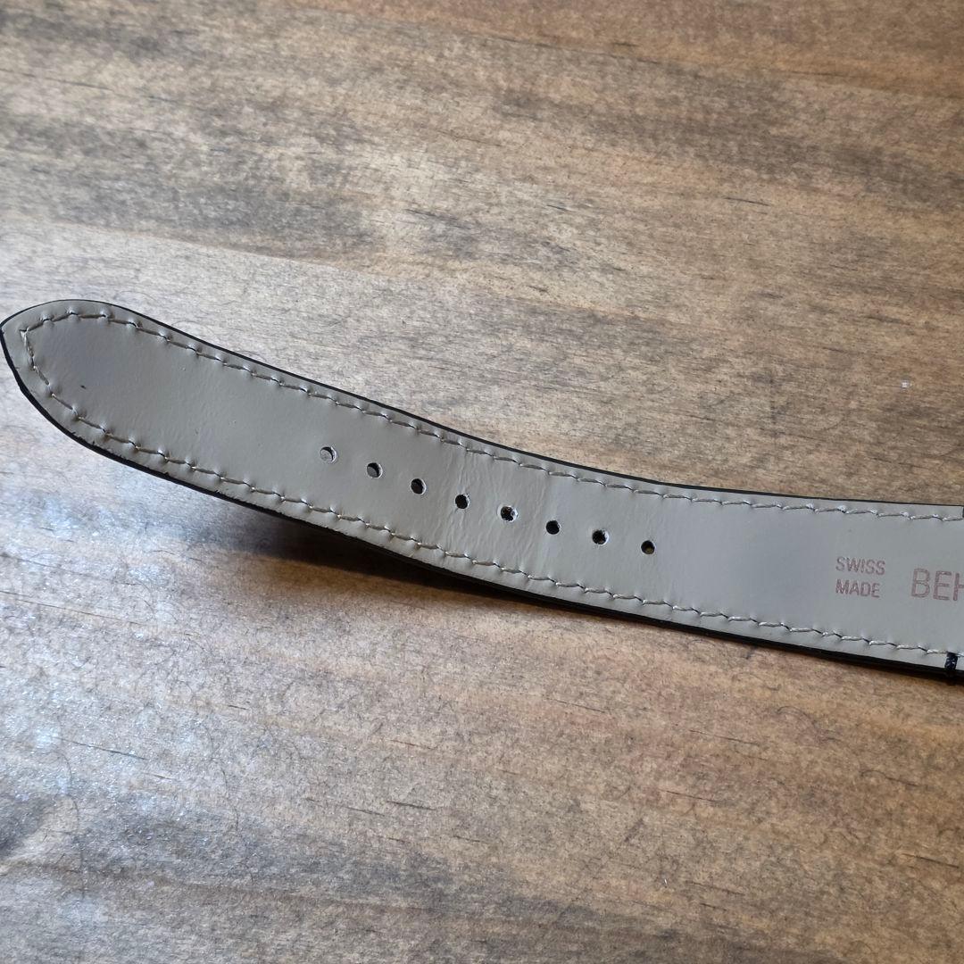 Cartier サントスドゥカルティエMM ブラック レザーベルト