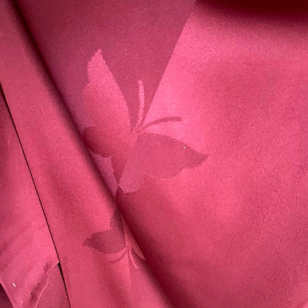 振袖フルセット　手染め無地　成人式振袖　振袖　裄丈68 ➕サイズ　赤系