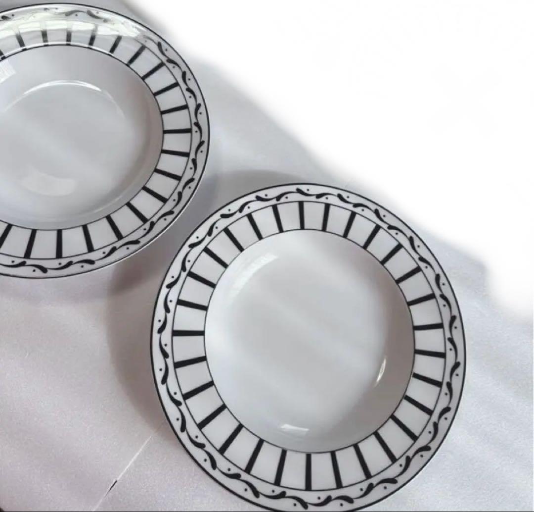 Diorお皿　23センチ　美品　2枚セット