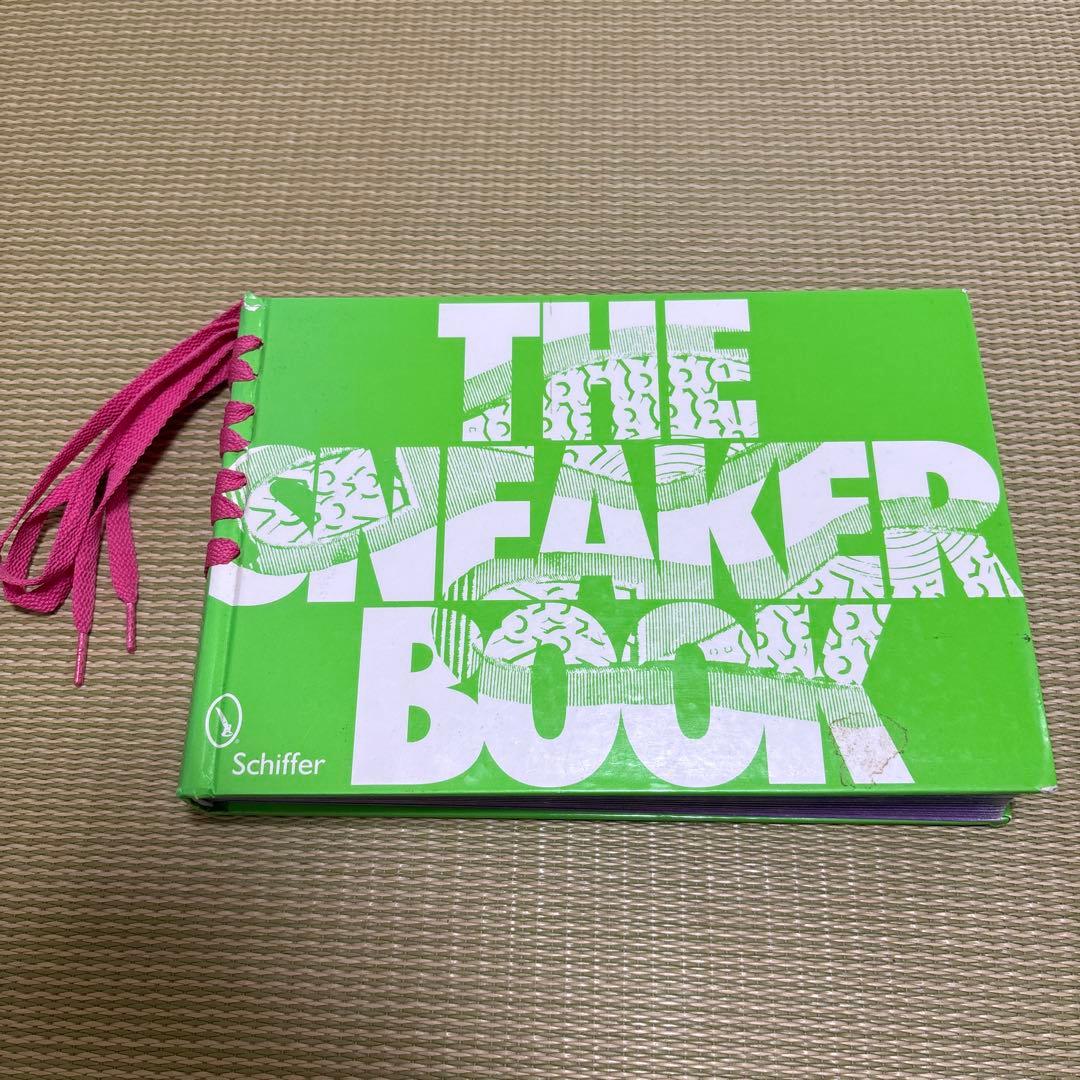 the sneaker book 洋書