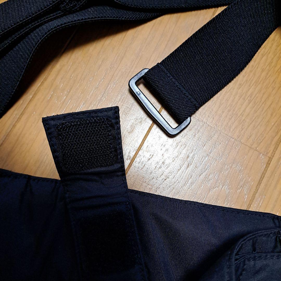 新品　スキーウェア　黒　Sサイズ