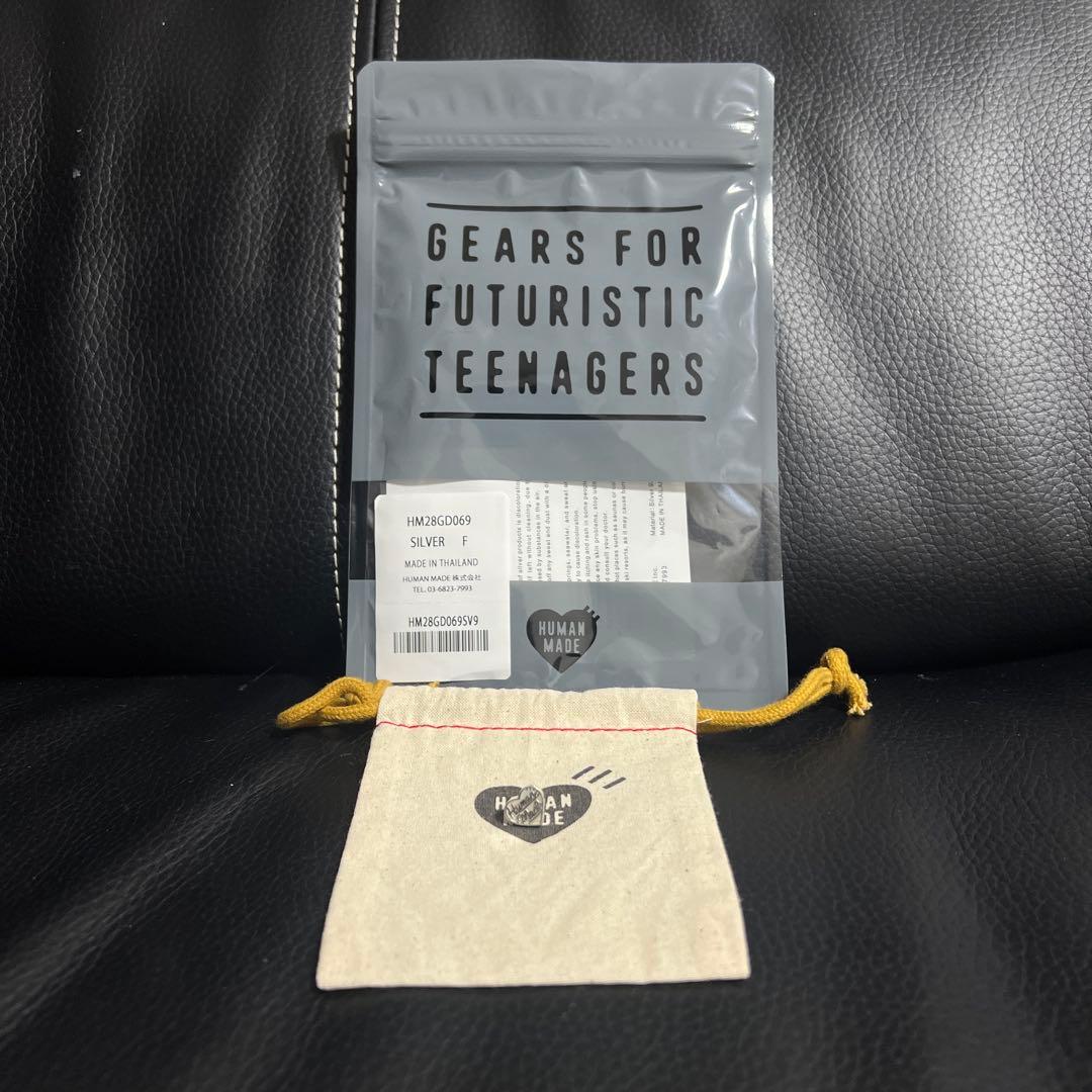 human made ピアス　シルバー　片耳