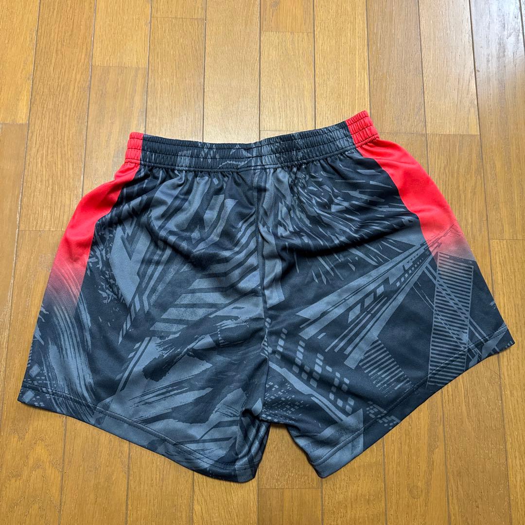 バレーボール　ゲームパンツ