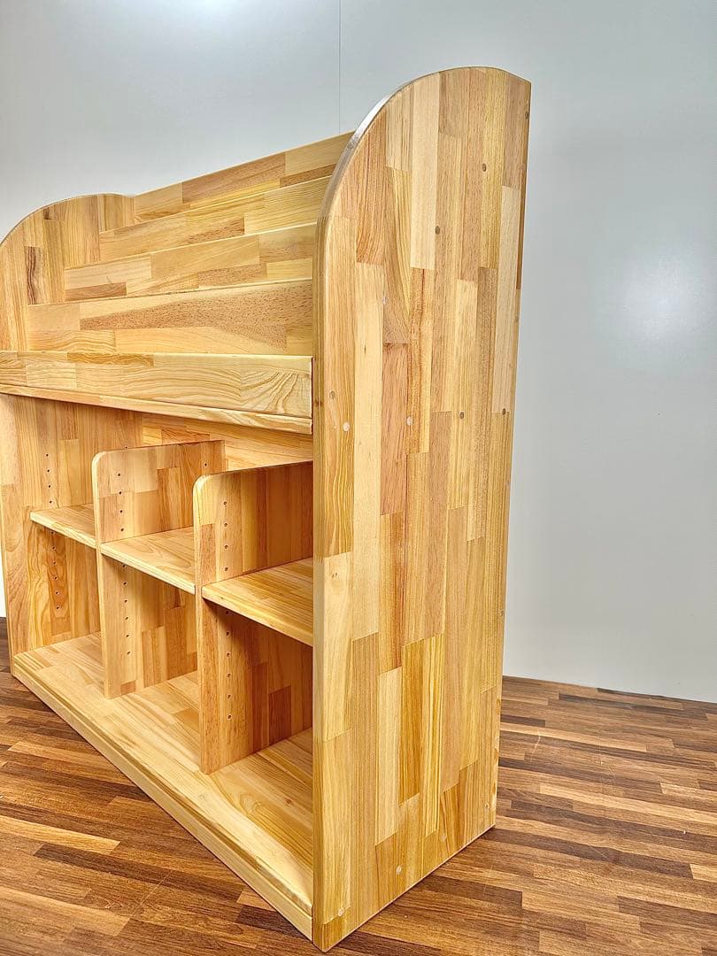 Kira Kira様　絵本棚