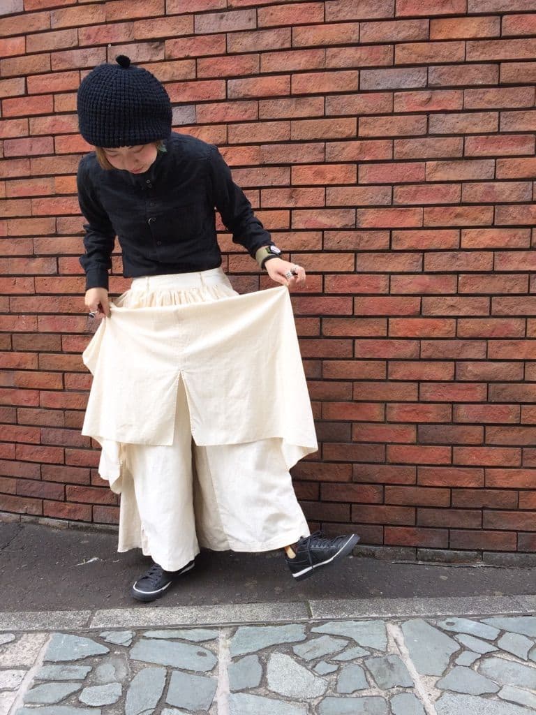 注) KAPITAL キャピタル ジャーマンコードオーロラエプロンパンツ キナリ