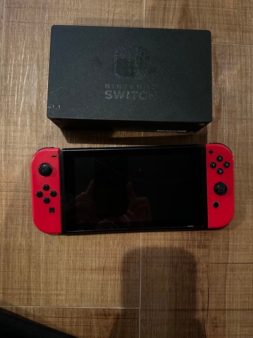 Nintendo Switch 赤 本体とドック　ジャンク品