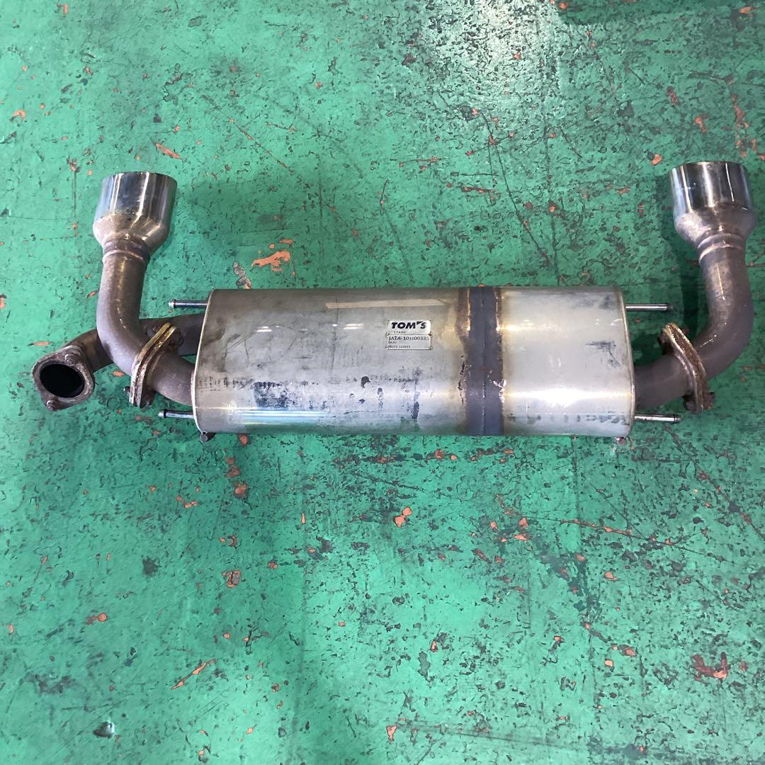 86 ZN6 トムス　マフラー