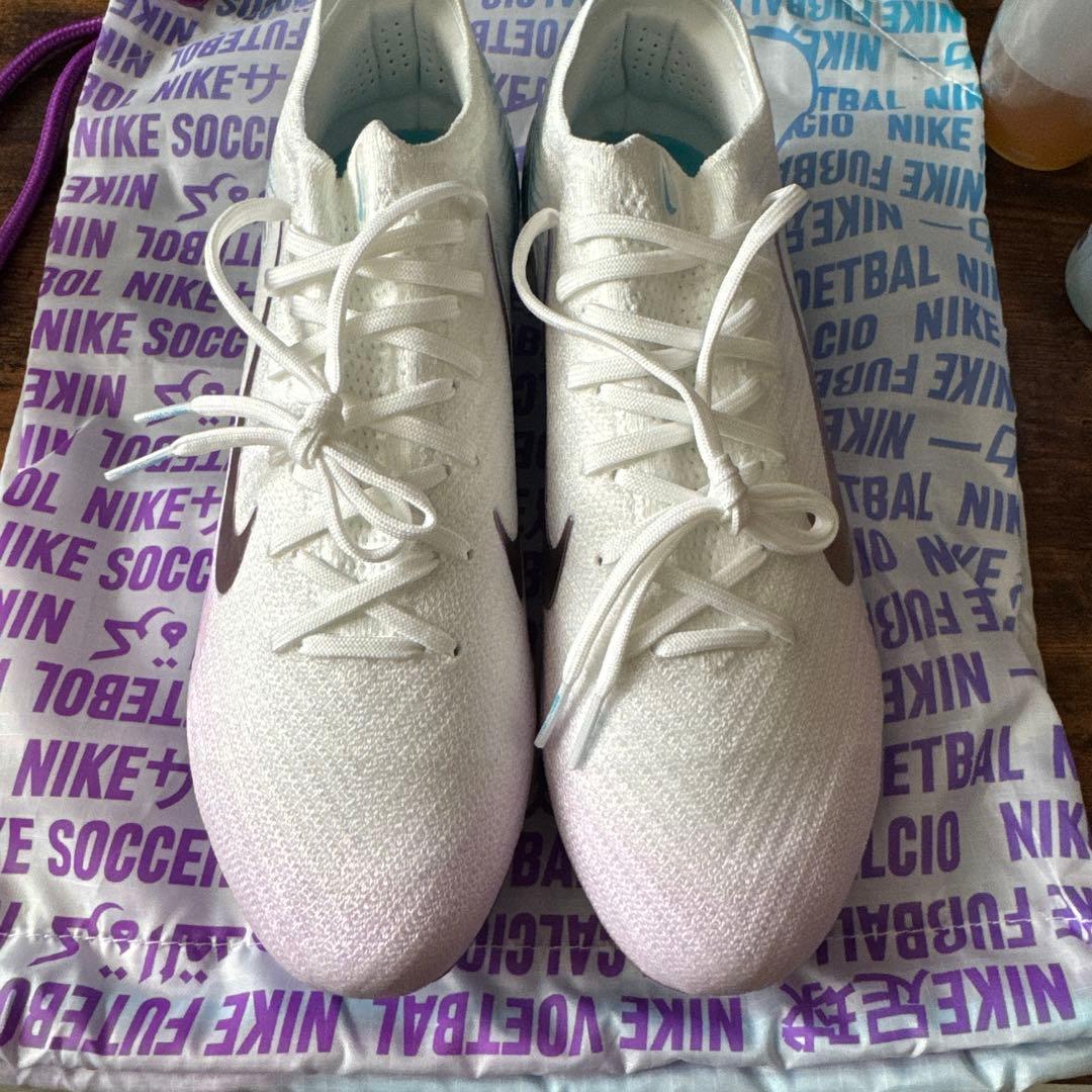 ナイキ ズーム マーキュリアル ヴェイパー 16 エリート FG