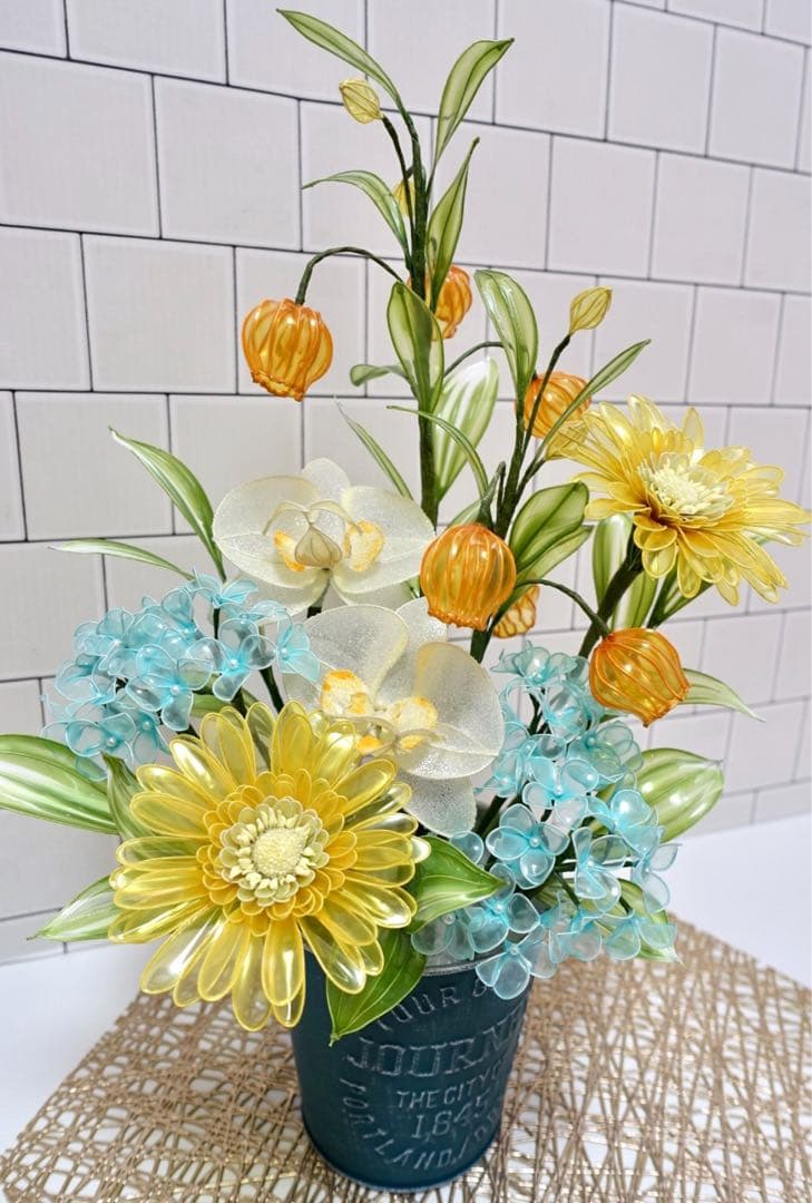 アメリカンフラワー（ガーベラ、サンダーソニア）ディップフラワー