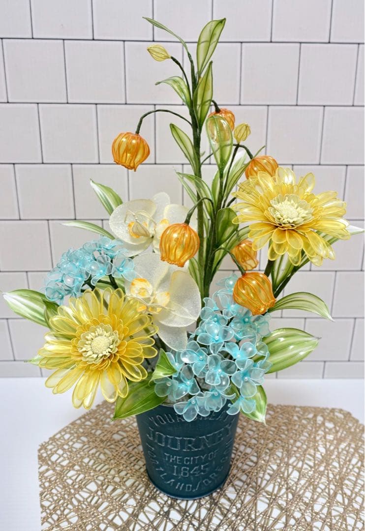 アメリカンフラワー（ガーベラ、サンダーソニア）ディップフラワー