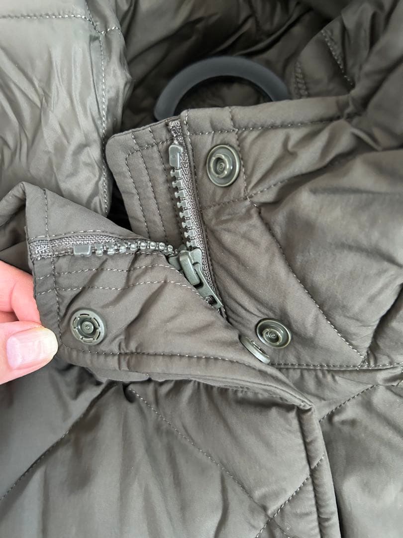 ユニクロ　パフテックロングコートリラックスフイットL 未使用品♪