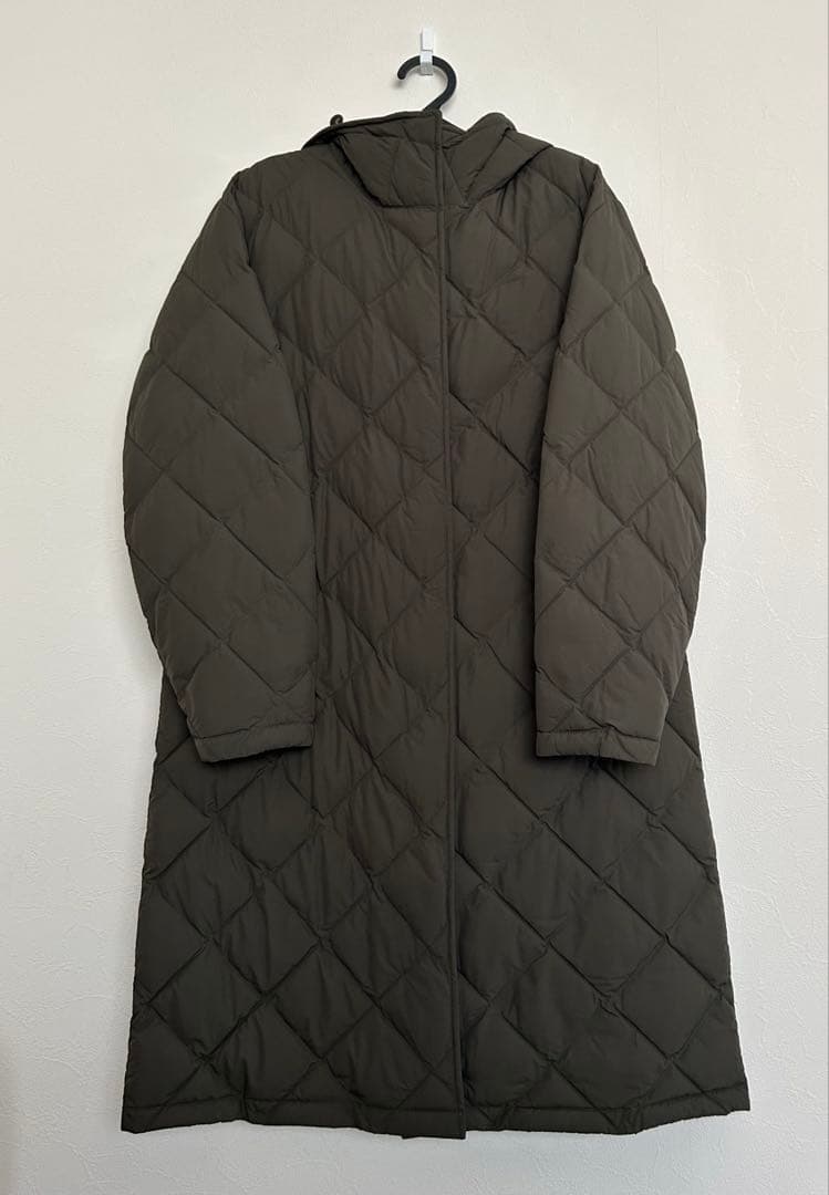 ユニクロ　パフテックロングコートリラックスフイットL 未使用品♪