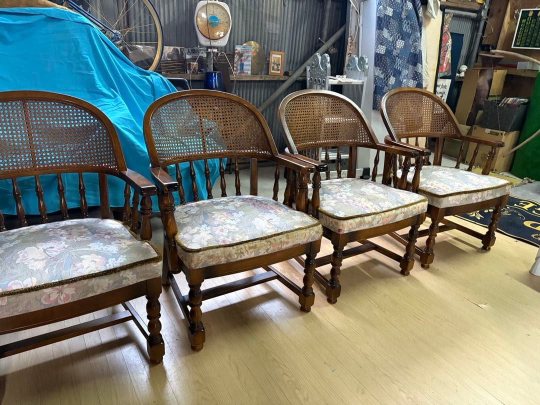 オールドカリモク　コロニアルアームチェア　4客セット　福岡市西区引き取り限定価格