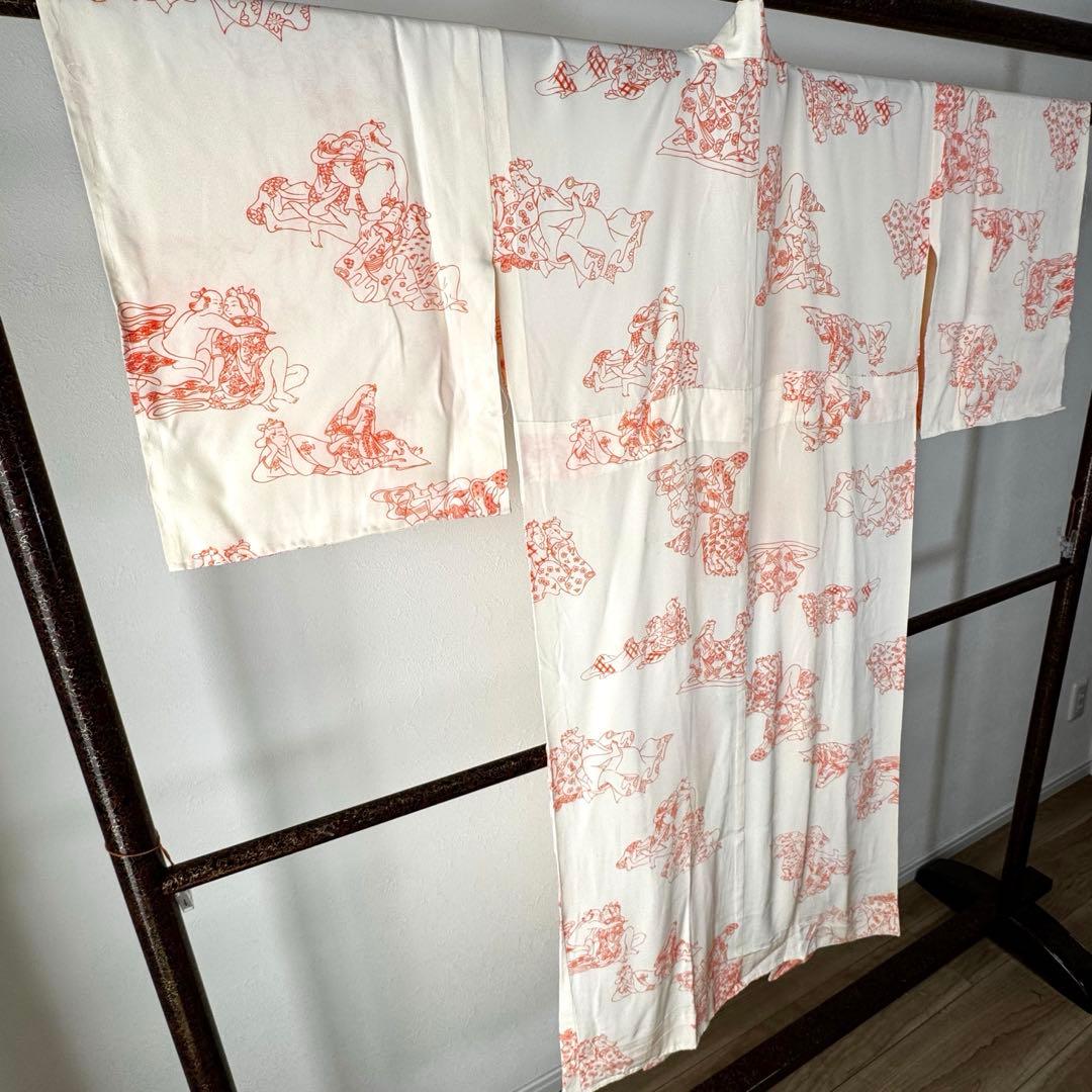 超美品　正絹　長襦袢　袖無双　着物　132裄63　春画　横幅たっぷり　芸術