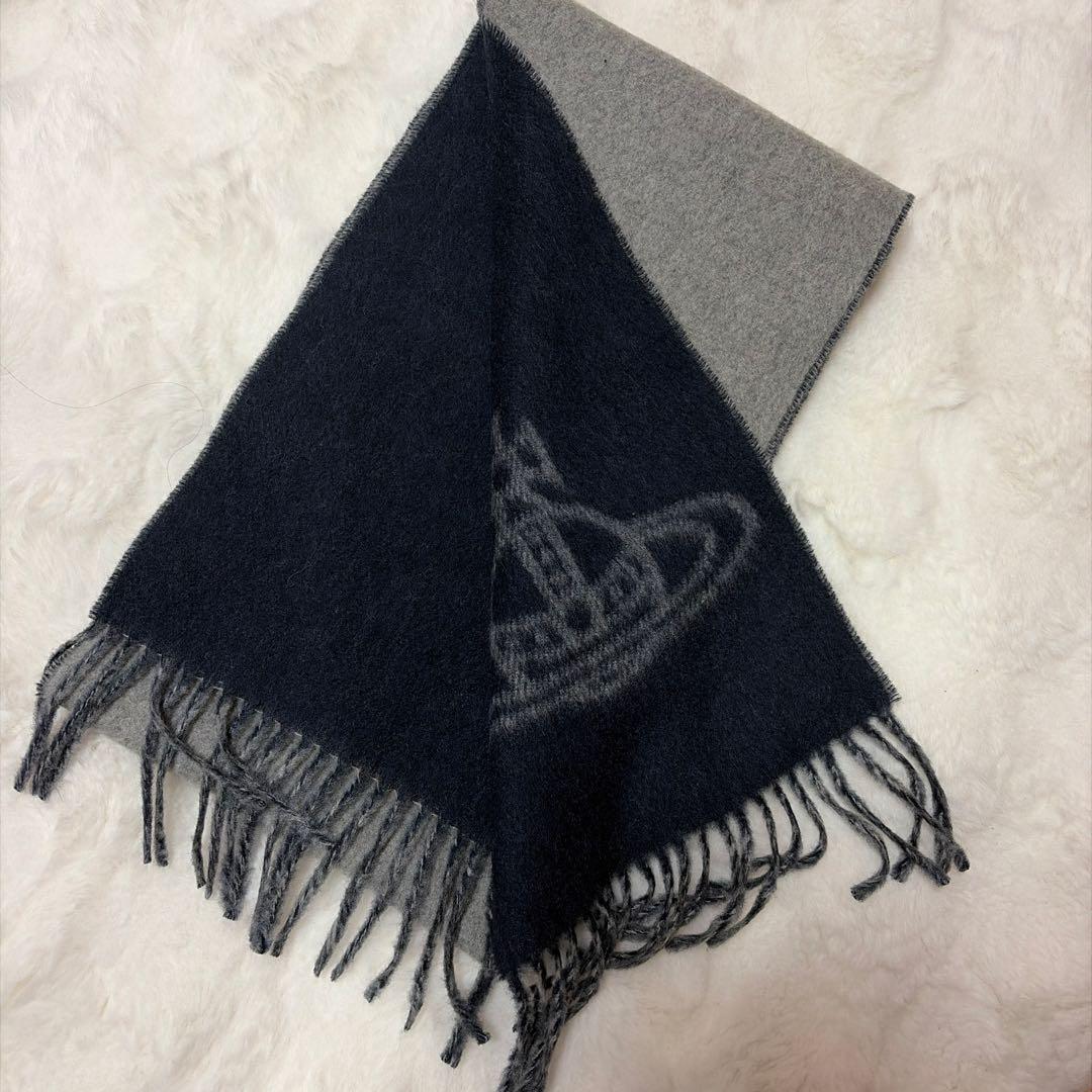 ゲ*ン様 Vivienne Westwood マフラー