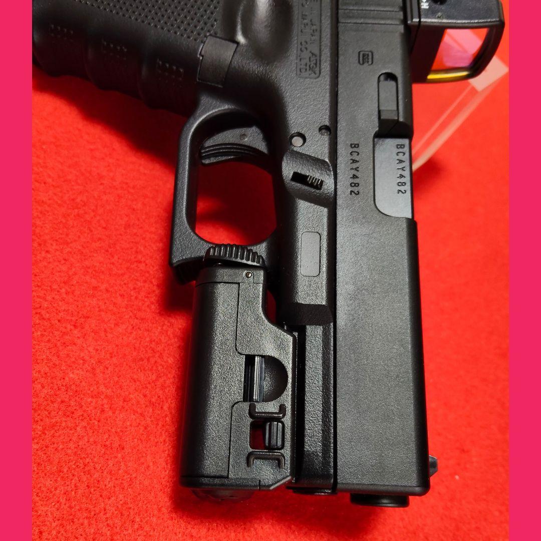 東京マルイ　グロック19 gen4 ガスブローバック　プロサイト&ライト&マグ付