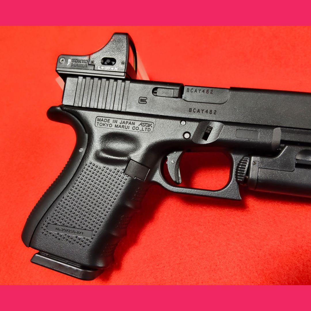 東京マルイ　グロック19 gen4 ガスブローバック　プロサイト&ライト&マグ付