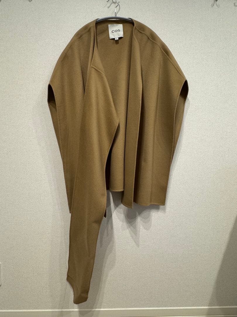 COS キャメルカラー　コート　ケープ