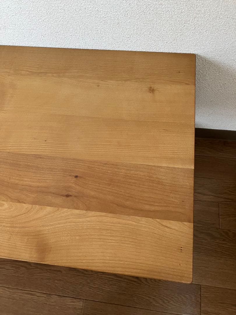 キャトルセゾン　ローテーブル　サクラ材