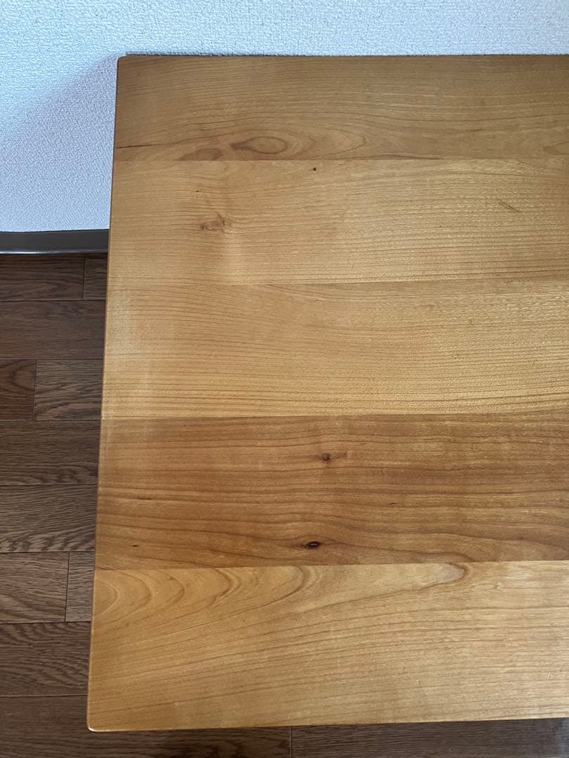 キャトルセゾン　ローテーブル　サクラ材