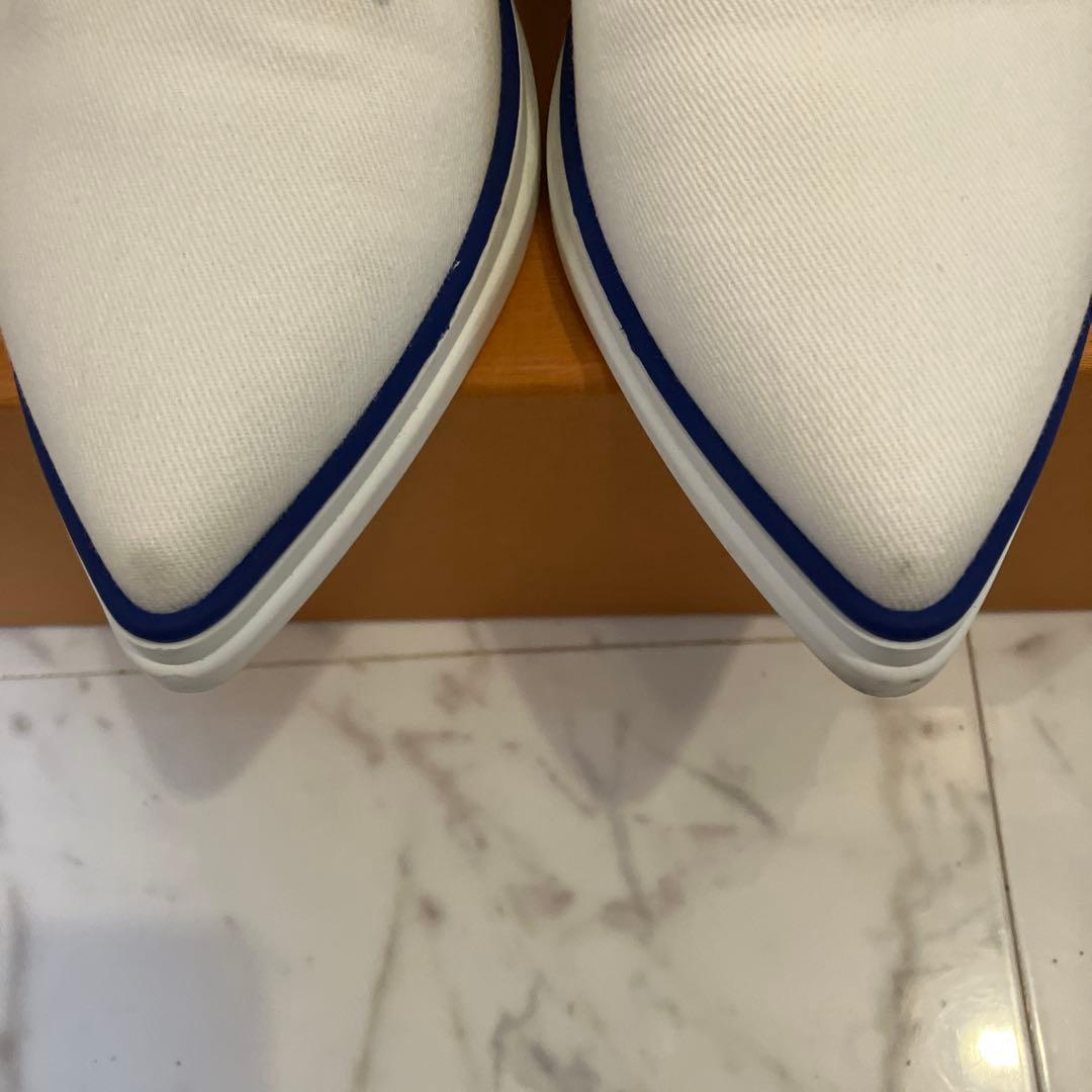 美品❣️ルイヴィトンスニーカー❣️22年製 ホワイトレディース37.5❣️モノグラム