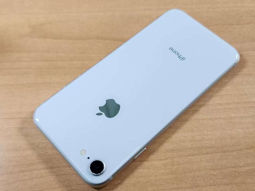 020300F iPhone8 A1906 64GB 【最大容量85%】