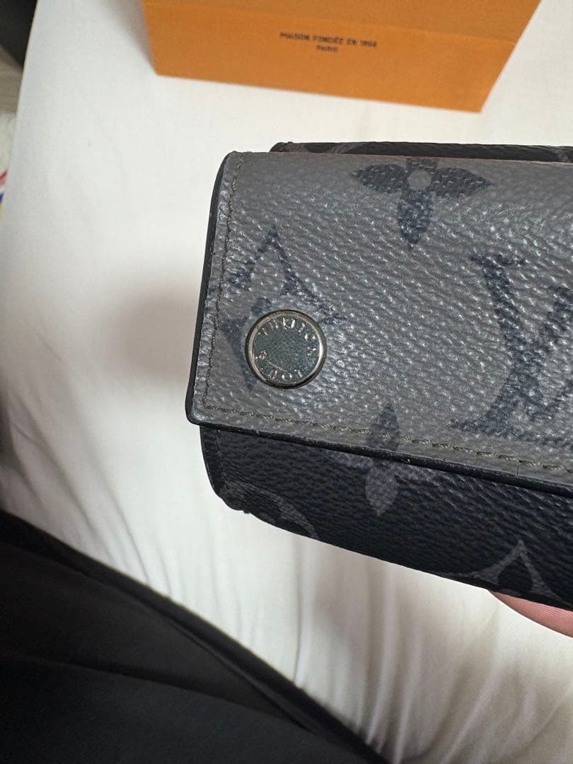 ルイヴィトン エクリプス 三つ折りコンパクトウォレット