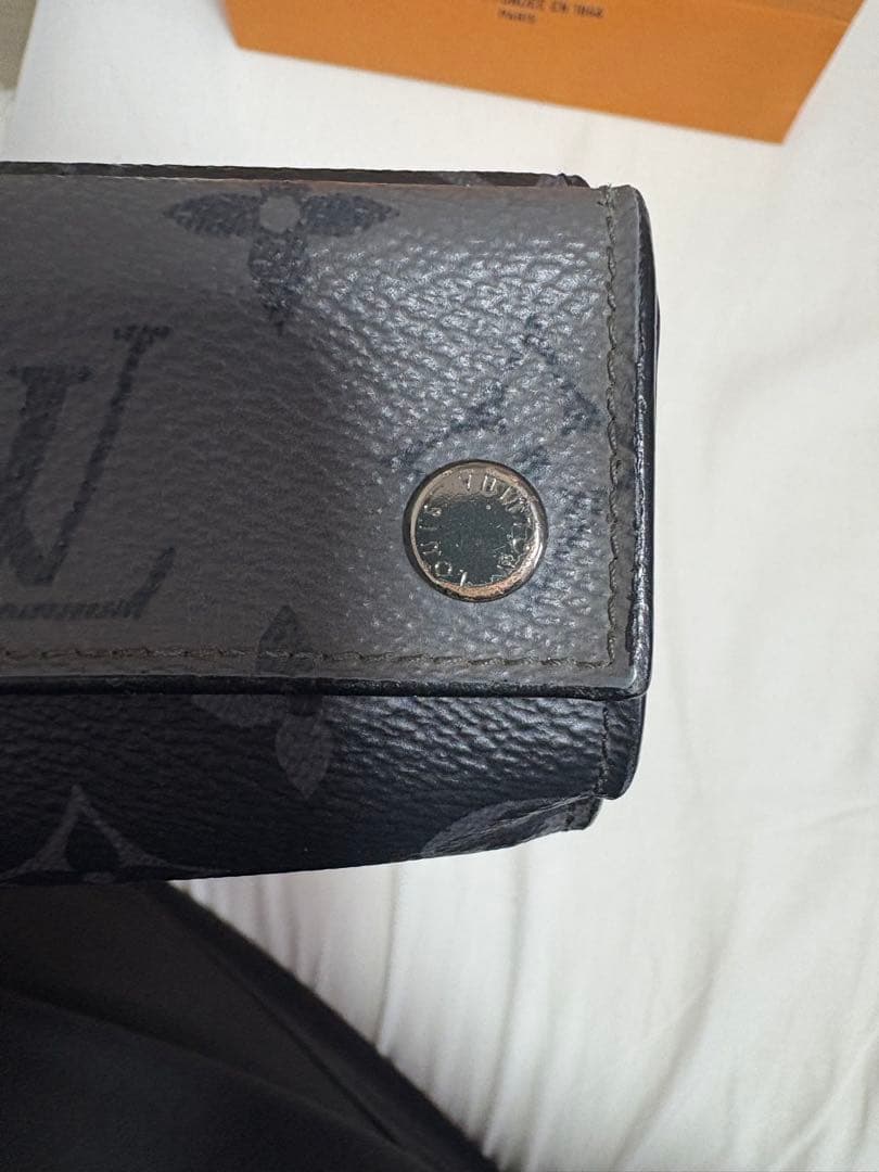 ルイヴィトン エクリプス 三つ折りコンパクトウォレット