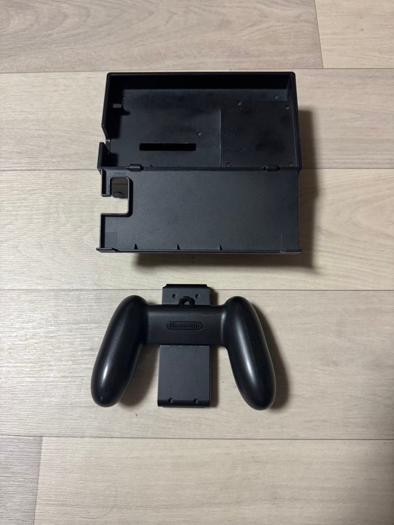 仮*ー様 Nintendo Switch 有機ELモデル　スカーレット・バイオレ