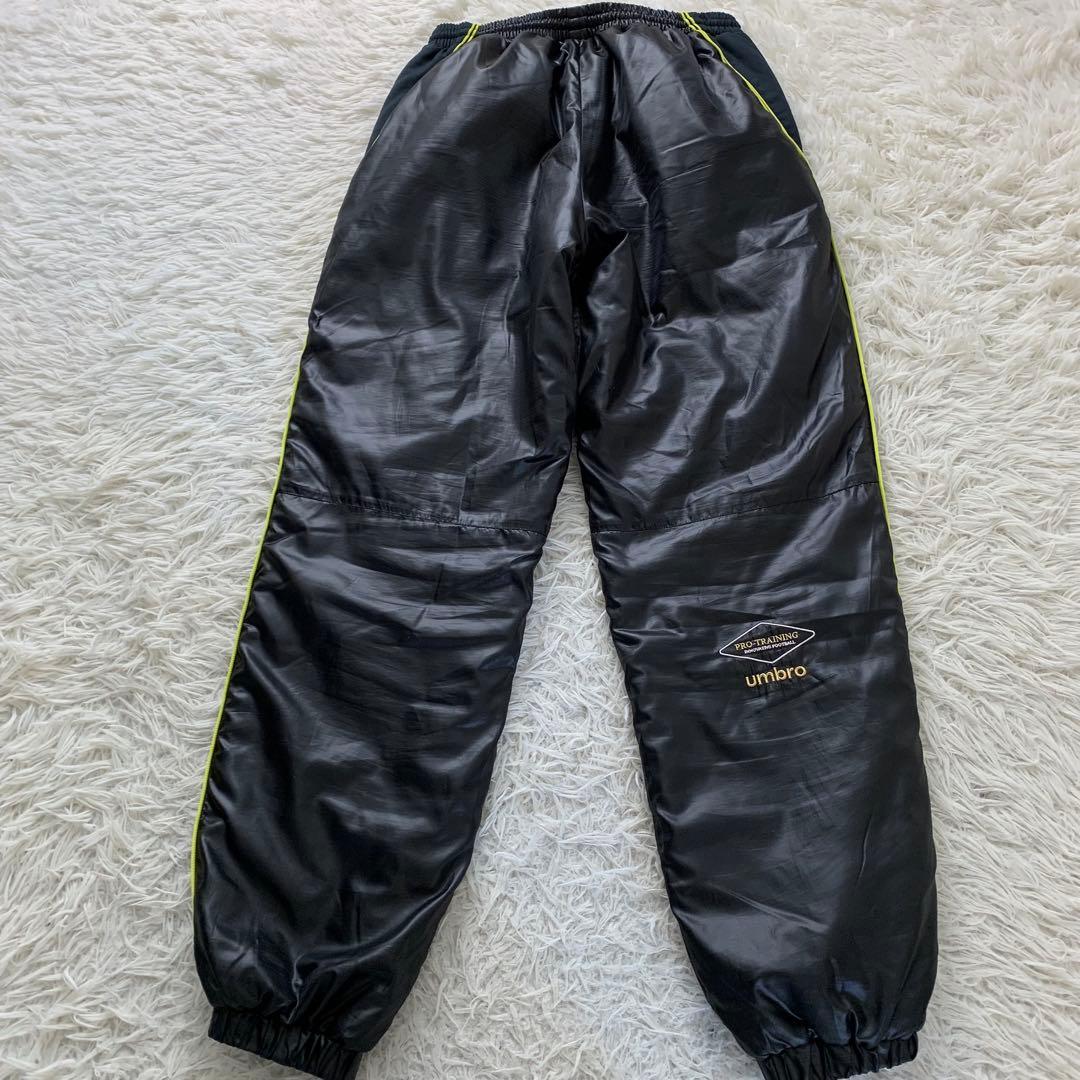 美品■umbro ウィンドブレーカ セットアップ 中綿 ブラック