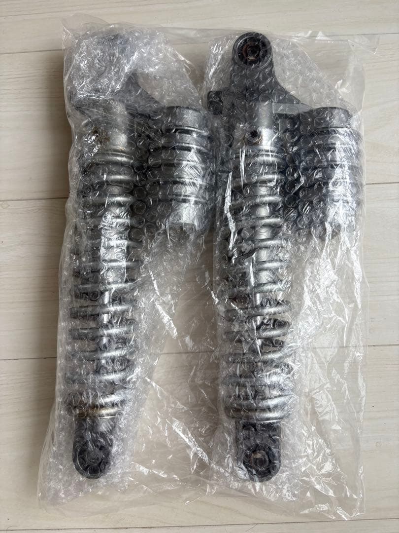 ゼファー750rs 純正リアサスペンション